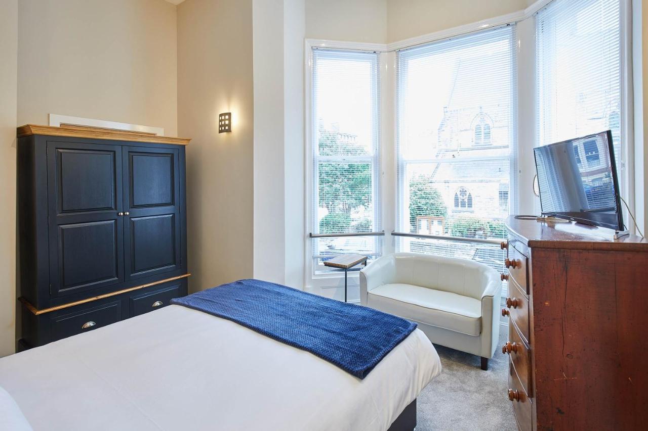 Host & Stay - Three Bays Scarborough Extérieur photo
