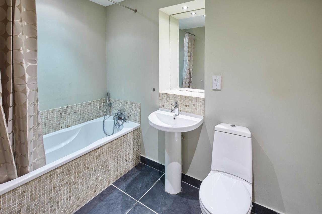 Host & Stay - Three Bays Scarborough Extérieur photo